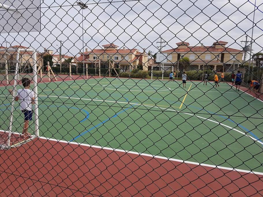 Acolhedora Casa De Praia Em Condominio Fechado A Beira Mar シャングリラ エクステリア 写真